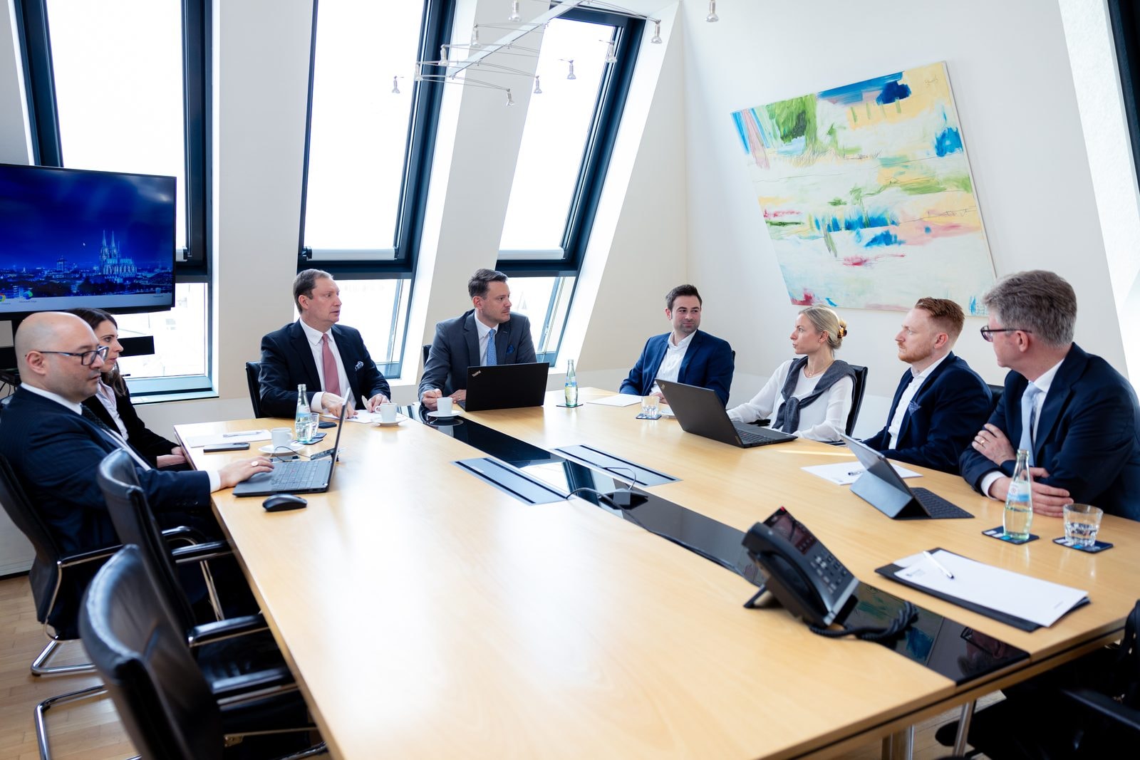 Besprechung im Konferenzraum in Köln